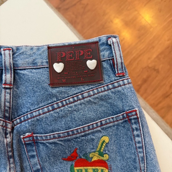Vintage Rare Pepe Jeans Tattoo Red Heart Dagger Embroidered Y2K 90s High Waisted - Picture 3 of 7